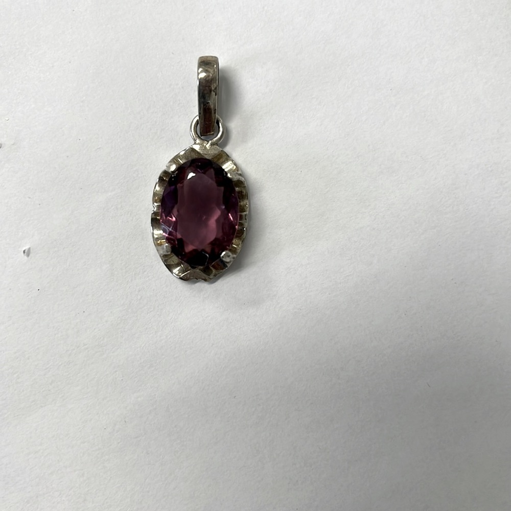Sterling silver large genuine amethyst  stone in excellent condition,heavy .